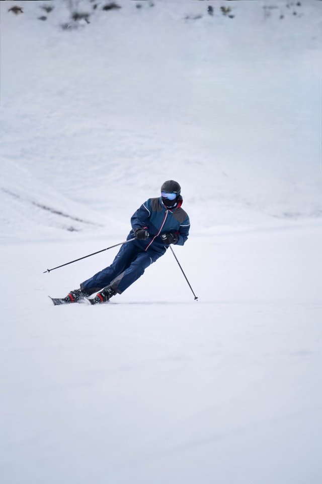 Skiing in the French Alps
